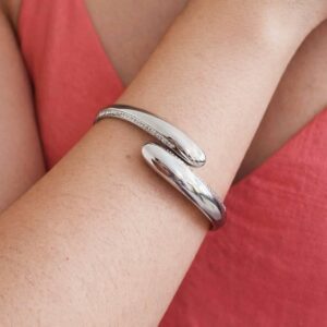 bracelete gota dupla cravejada feminino elegante